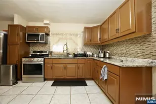 752 Highland, Newark, NJ 07104 - Photo 10