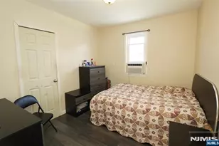 752 Highland, Newark, NJ 07104 - Photo 16