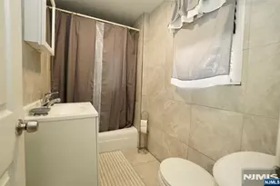 752 Highland, Newark, NJ 07104 - Photo 12
