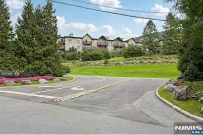 1 Beaver Creek 4 #4, Vernon, NJ 07462 - Photo 26