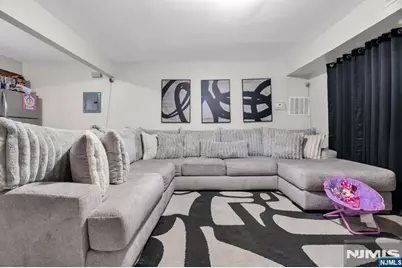232 4th, Newark, NJ 07107 - Photo 32