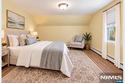 309 Erie Avenue, Midland Park, NJ 07432 - Photo 14