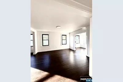 235 Elmwood Avenue 1 #1, Maplewood, NJ 07040 - Photo 4