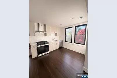 235 Elmwood Avenue 3 #3, Maplewood, NJ 07040 - Photo 18