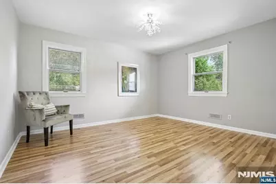 65 Springbrook, Livingston, NJ 07039 - Photo 14