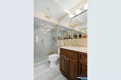 160 Overlook 4C #4C, Hackensack, NJ 07601 - Photo 18