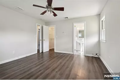 990 Washington Avenue, Ho Ho Kus, NJ 07423 - Photo 10