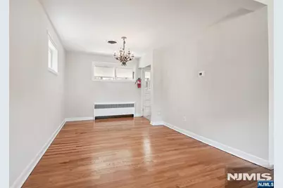 990 Washington Avenue, Ho Ho Kus, NJ 07423 - Photo 8