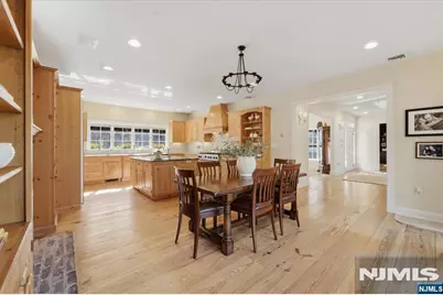 580 Brookside Avenue, Allendale, NJ 07401 - Photo 10