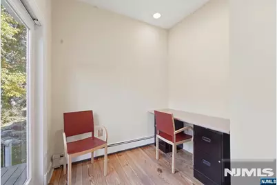 580 Brookside Avenue, Allendale, NJ 07401 - Photo 18