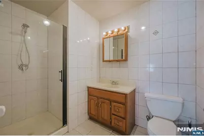 551 2nd Avenue 1 #1, Lyndhurst Township, NJ 07071 - Photo 12