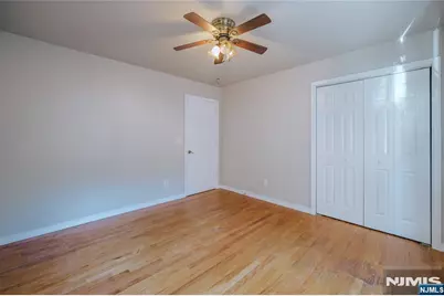 551 2nd Avenue 1 #1, Lyndhurst Township, NJ 07071 - Photo 10