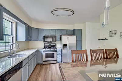 503 Timber Oaks Road, Edison, NJ 08820 - Photo 16