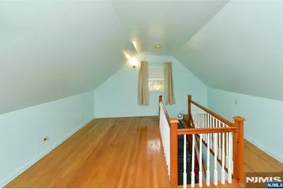 151 Hickory Avenue, Bergenfield, NJ 07621 - Photo 14