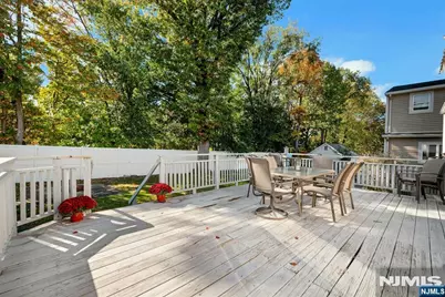 61 Oak Street, Rochelle Park Township, NJ 07662 - Photo 28