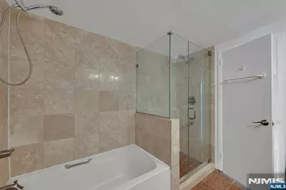 1077 River Road 1009 #1009, Edgewater, NJ 07020 - Photo 22