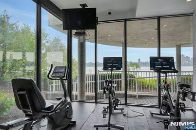 1077 River Road 1009 #1009, Edgewater, NJ 07020 - Photo 30