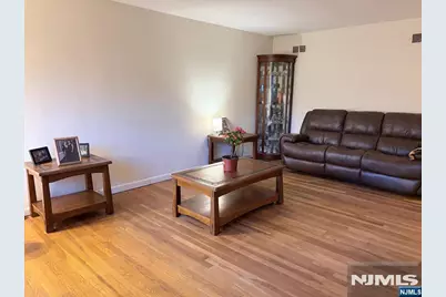 3-40 28th Street, Fair Lawn, NJ 07410 - Photo 8