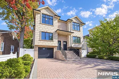 457 Lincoln Avenue 457 #457, Cliffside Park, NJ 07010 - Photo 2