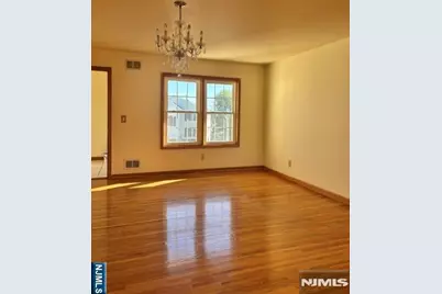 180 Arlington Avenue, Clifton, NJ 07011 - Photo 10