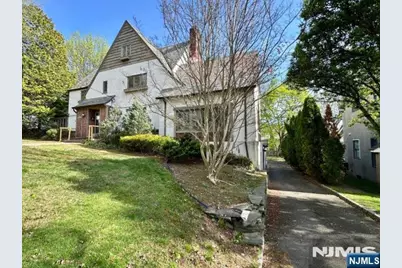 112 Oxford Place, Glen Rock, NJ 07452 - Photo 1