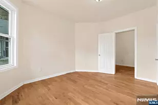 491 17th St, Newark, NJ 07103 - Photo 8