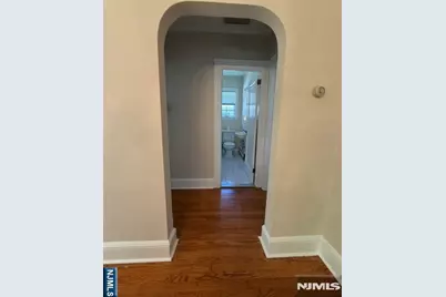 92 Chamberlain Place, Midland Park, NJ 07432 - Photo 8