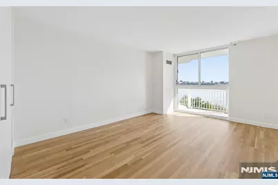 1055 River Road 1006 #1006, Edgewater, NJ 07020 - Photo 12