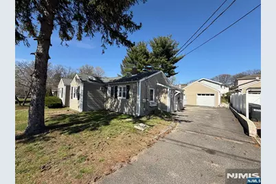 627 Mola Boulevard, Elmwood Park, NJ 07407 - Photo 1