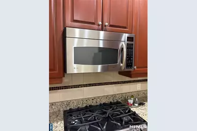 5 E Tenakill Park 303 #303, Cresskill, NJ 07626 - Photo 8