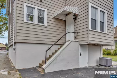 216 Phillips Avenue 1Fl #1FL, South Hackensack Township, NJ 07606 - Photo 20