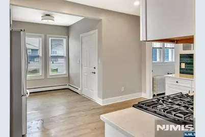 216 Phillips Avenue 1Fl #1FL, South Hackensack Township, NJ 07606 - Photo 16