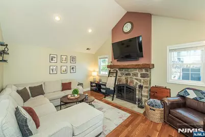 59 W Shore Road, Denville, NJ 07834 - Photo 2