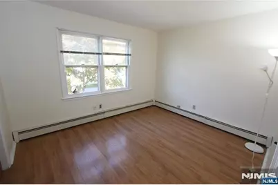 380 Lincoln Avenue, Hawthorne, NJ 07506 - Photo 22
