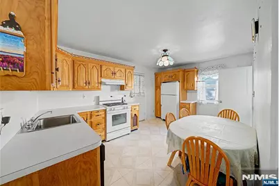 56 Trudy Drive, Lodi, NJ 07644 - Photo 10