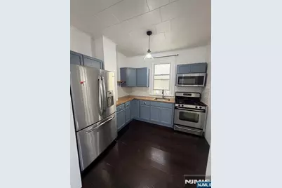 164 Cambridge Avenue 2 #2, Garfield, NJ 07026 - Photo 2