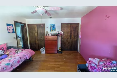 52 1st Street, Lodi, NJ 07644 - Photo 20