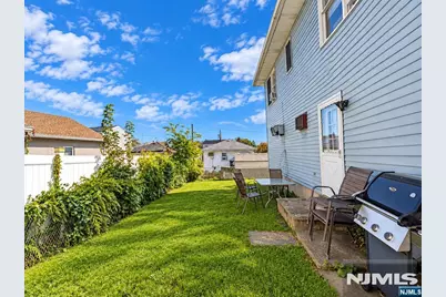 52 1st Street, Lodi, NJ 07644 - Photo 28