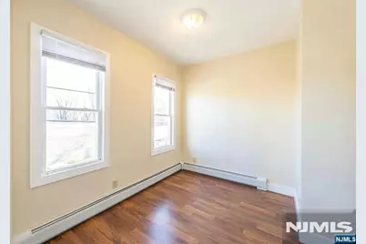 21 Chestnut Street 2 #2, Garfield, NJ 07026 - Photo 6