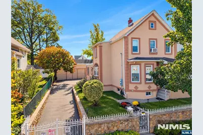 45 Barkley Avenue, Clifton, NJ 07011 - Photo 24