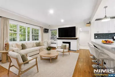 558 Broad Avenue, Leonia, NJ 07605 - Photo 1