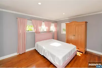 5 Beekman Place, Glen Rock, NJ 07452 - Photo 12