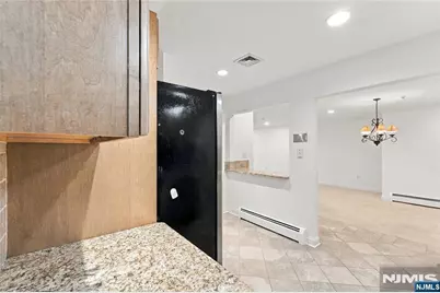 20 Blanche Avenue E204 #E204, Harrington Park, NJ 07640 - Photo 18