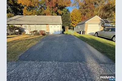 198 Howard Avenue, Rochelle Park Township, NJ 07662 - Photo 16