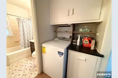 198 Howard Avenue, Rochelle Park Township, NJ 07662 - Photo 6