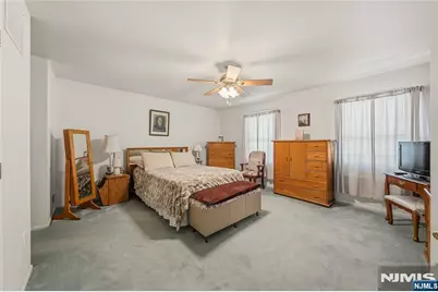 144 Cliff Road, Woodbridge Township, NJ 07067 - Photo 16