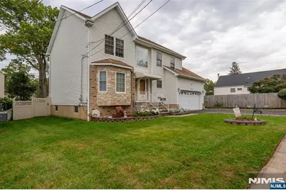 144 Cliff Road, Woodbridge Township, NJ 07067 - Photo 2