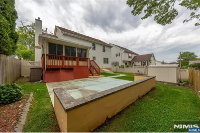 144 Cliff Road, Woodbridge Township, NJ 07067 - Photo 26