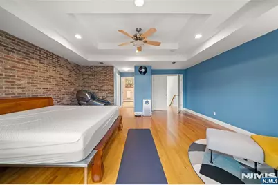767 W End Avenue, Cliffside Park, NJ 07010 - Photo 18