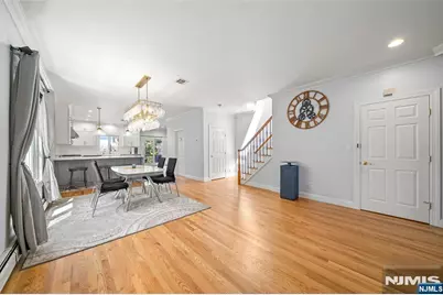 767 W End Avenue, Cliffside Park, NJ 07010 - Photo 10